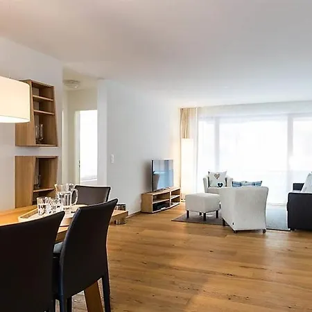 Sleeps 8 Wifi Appartement *